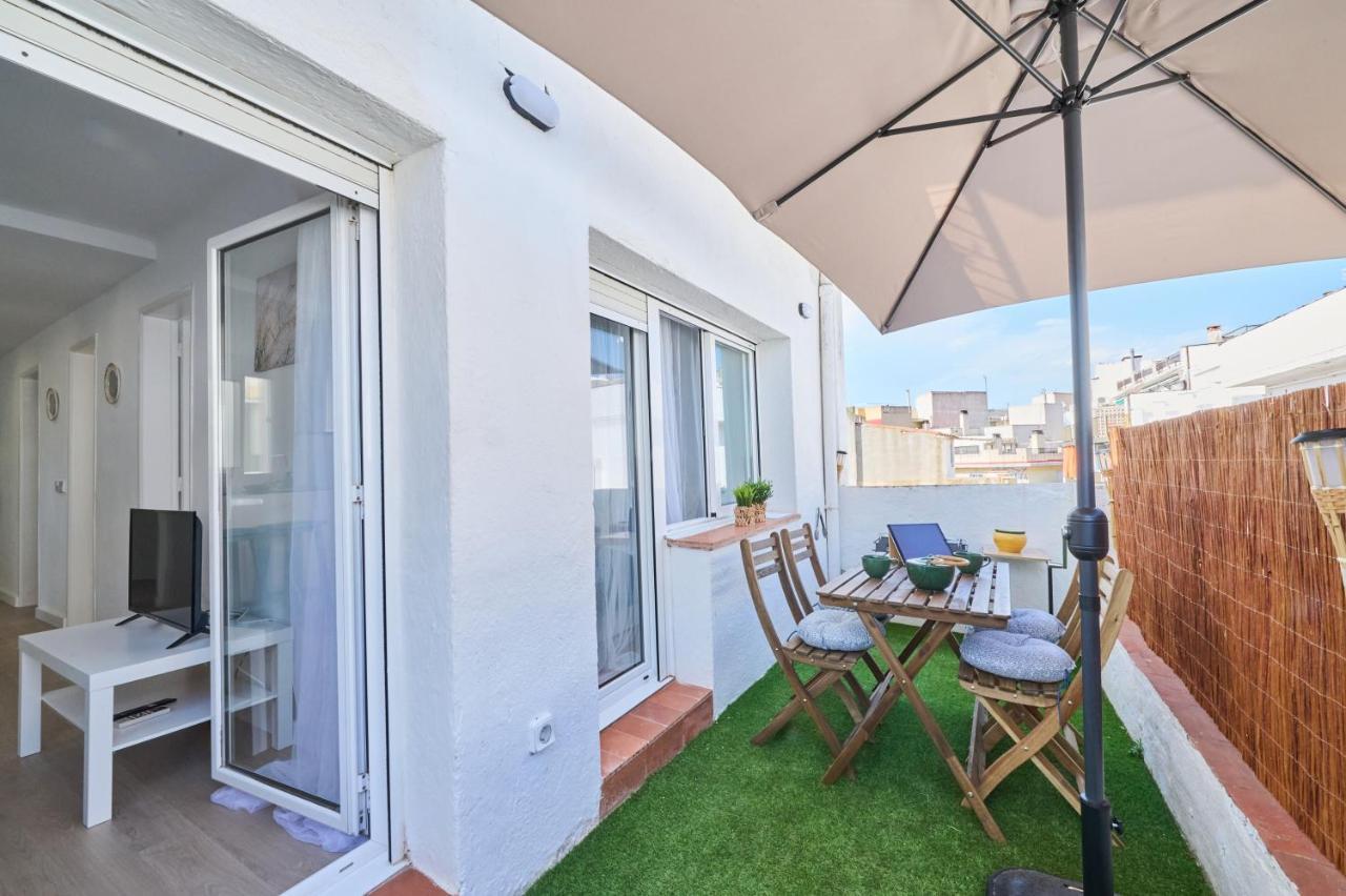 Lovely 2 Bedroom Apartment With Terrace บลาเนส ภายนอก รูปภาพ